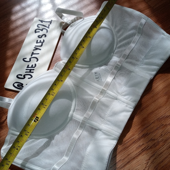 Padded Bralette - Crop Top - Bra ๐ค - Picture 5 of 8